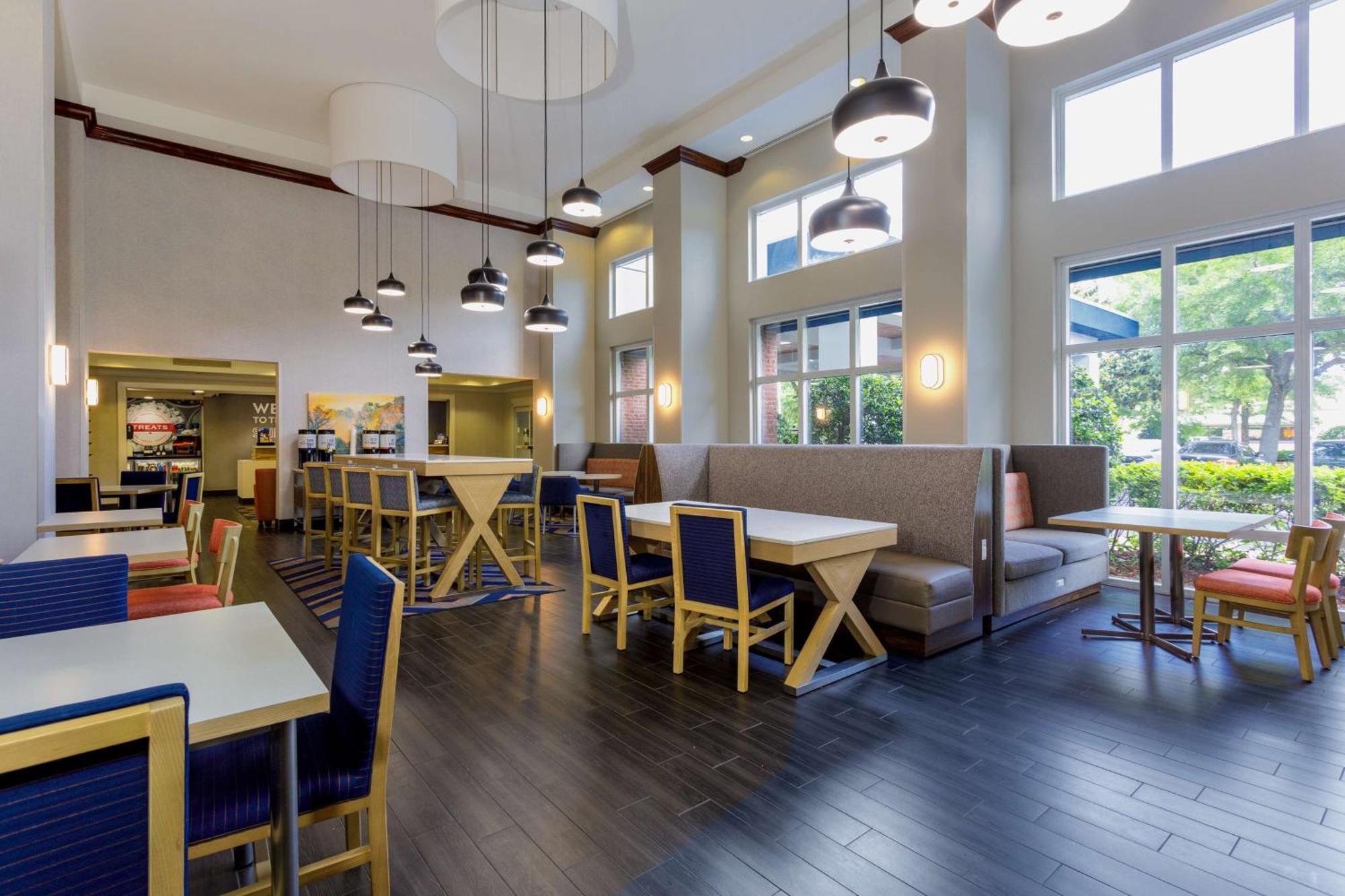Hampton Inn & Suites Tallahassee I-10-Thomasville Road Exteriör bild