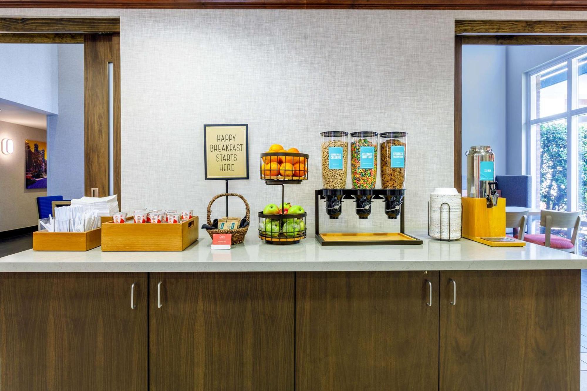 Hampton Inn & Suites Tallahassee I-10-Thomasville Road Exteriör bild