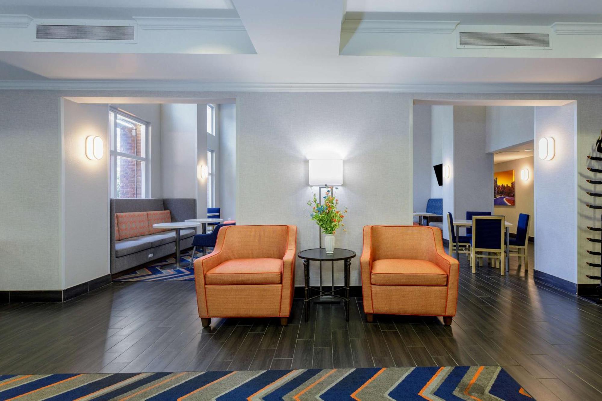 Hampton Inn & Suites Tallahassee I-10-Thomasville Road Exteriör bild